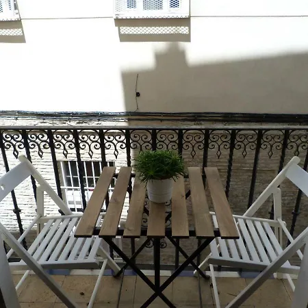 Rodo Arenal Apartment Seville Exterior photo